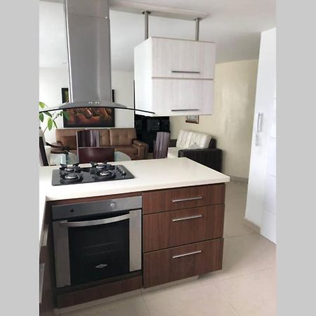 Apartamento amoblado con Excelente ubicación Pereira Exterior foto