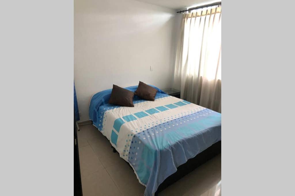 Apartamento amoblado con Excelente ubicación Pereira Exterior foto